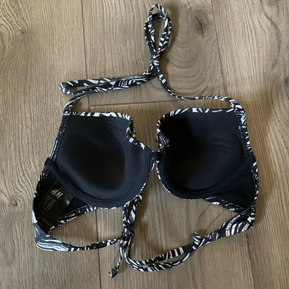 H&M push up bikini top - Picture 3 of 3